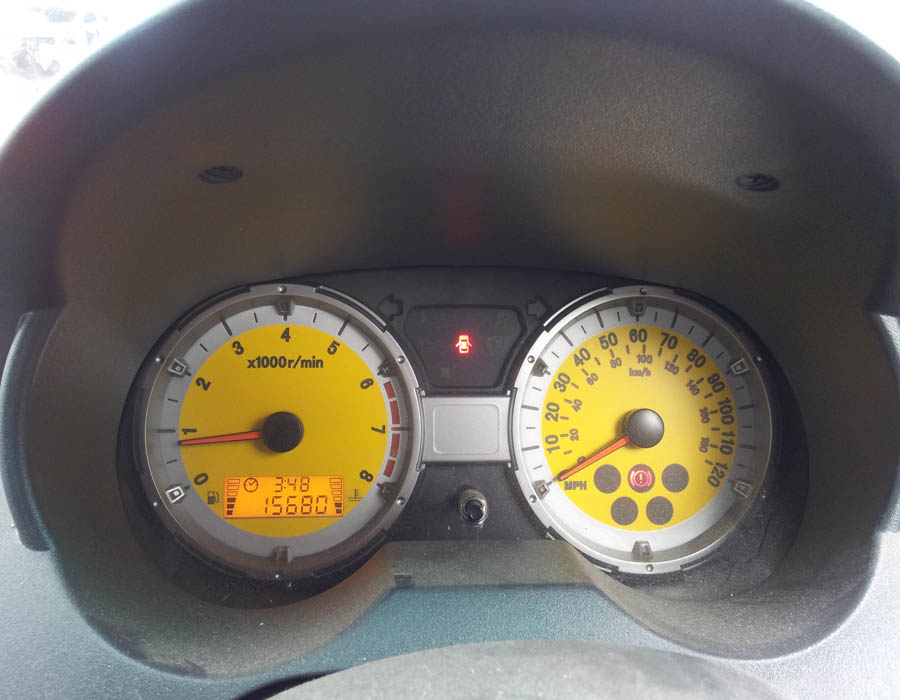 Proton Savvy Style instrument-cluster